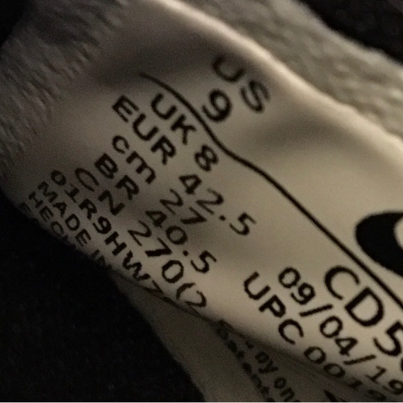 Nike sneakers - Picture 4 of 4